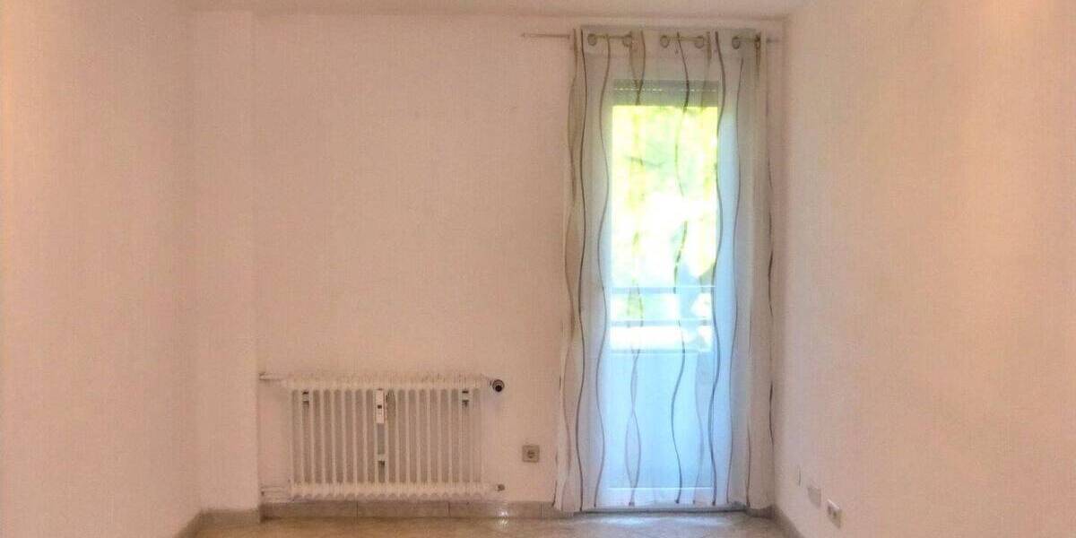 Etagenwohnung Sindelfingen Ost - 3 Zimmer, 80 m&sup2;, 285.000&euro; | Angebot:26502851