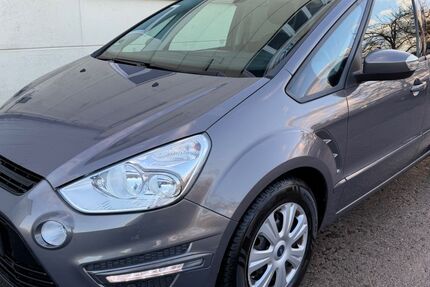Ford S-Max 122.000 km 7.950 &euro; Sindelfingen/Stuttgart 71069