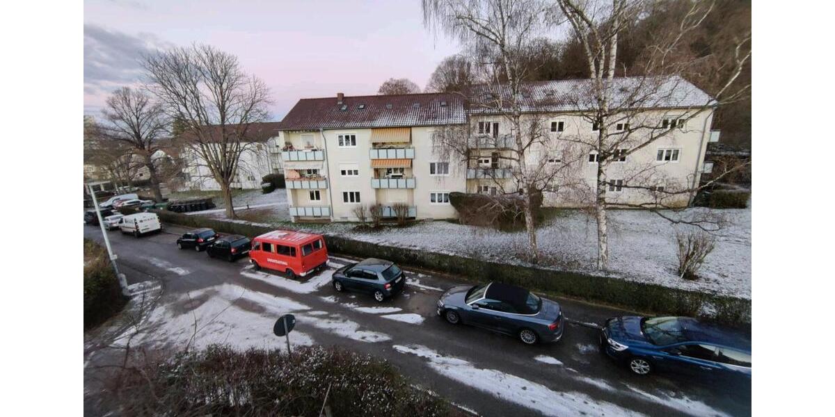 3 Zimmer Wohnung im 1.OG mit Balkon 3 zimmer