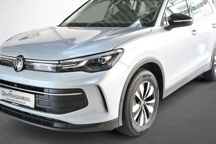 VW Tiguan 22.000 km 39.980 € Karlsruhe 76131