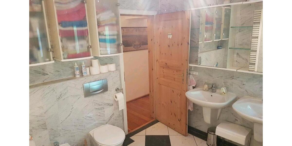 Erdgeschoßwohnung Karlsruhe Durlach - 4 Zimmer, 110 m&sup2;, 2.060&euro; | Angebot:26152530