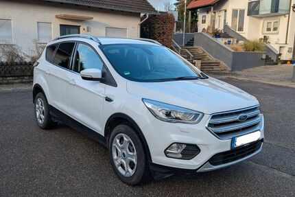 Ford Kuga 32.000 km 14.999 € Gondelsheim 75053