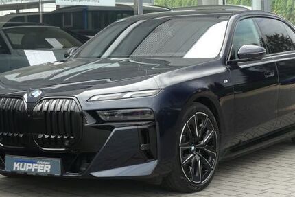 BMW i7 14.250 km 86.900 &euro; Vaihingen / Enz 71665