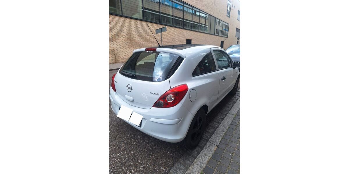Opel Corsa 148.500 km 2.000 &euro; pforzheim 75172