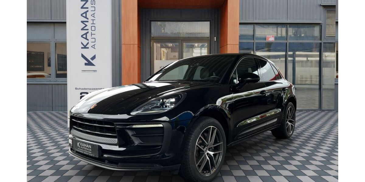 Porsche Macan 25.400 km 65.600 &euro; Sindelfingen 71065