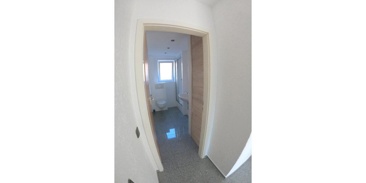 Etagenwohnung Pforzheim Dillweißenstein - 2 Zimmer, 67 m&sup2;, 249.000&euro; | Angebot:26427749