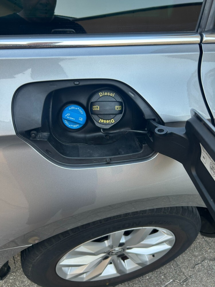 VW Passat Variant 97.600 km 19.800 € Pforzheim 75175