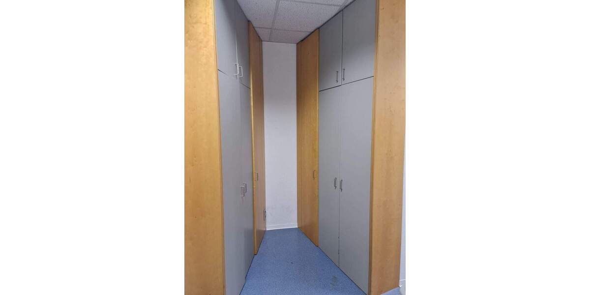 Gewerbeobjekt Karlsruhe Waldstadt - 5 Zimmer, 140 m&sup2;, 349.000&euro; | Angebot:25696808