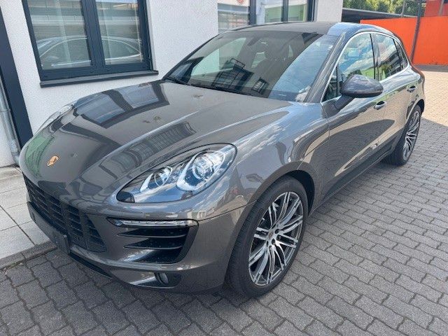 Porsche Macan 107.951 km 33.990 &euro; Karlsruhe 76199