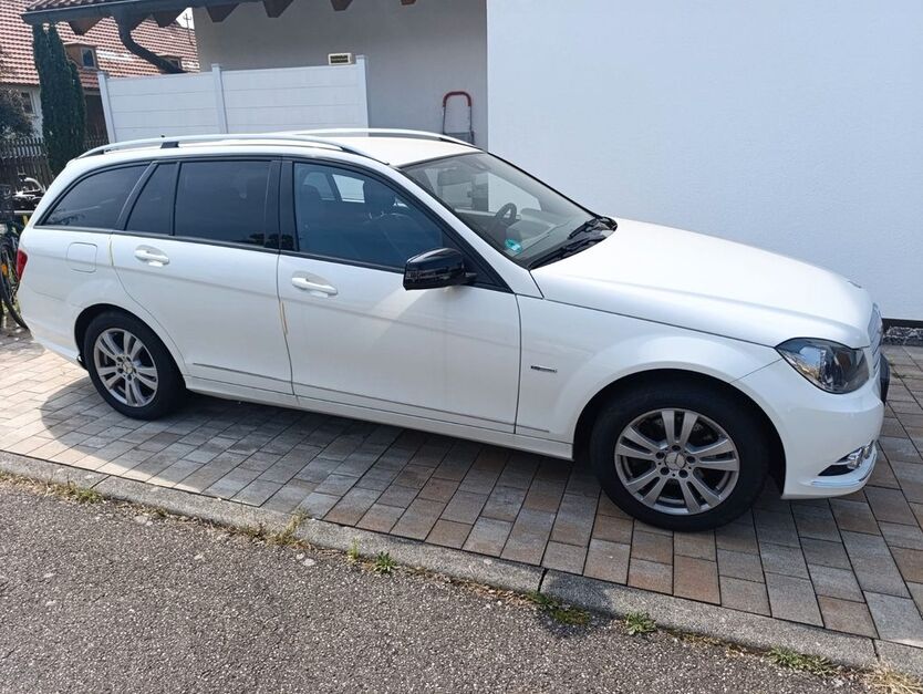 Mercedes-Benz C 200 114.290 km 12.999 € Hochdorf 71735