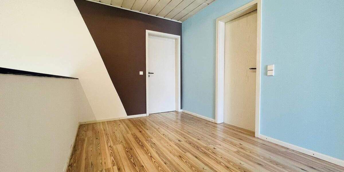 Einfamilienhaus Gondelsheim - 6 Zimmer, 218 m&sup2;, 399.800&euro; | Angebot:26475692