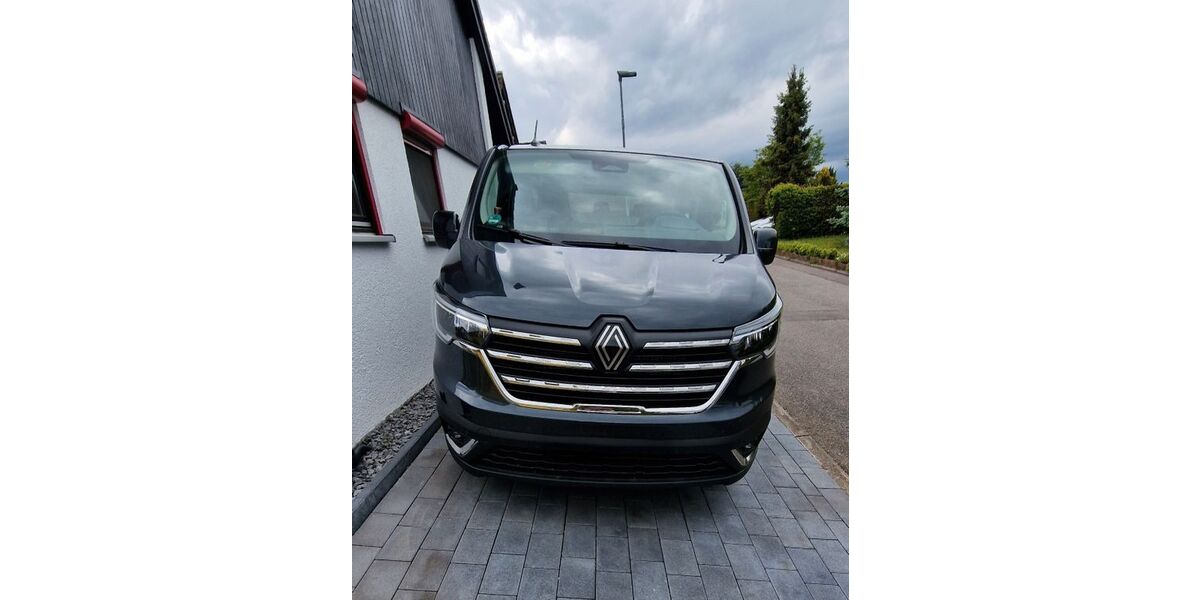 Renault Trafic 3.000 km 39.900 &euro; Zaberfeld 74374