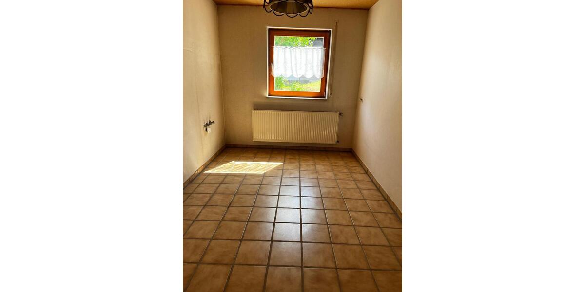 Doppelhaushälfte Wildberg - 10 Zimmer, 277 m&sup2;, 460.000&euro; | Angebot:27122759