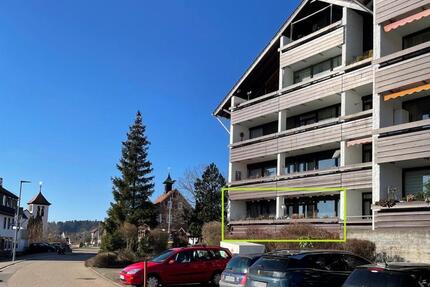 Modernisierte 2-Zi.Wohnung mit Aussicht, Sauna und Schwimmbad