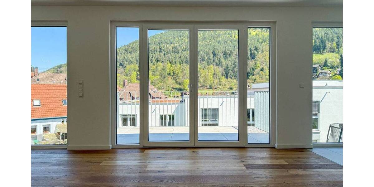 Doppelhaushälfte Bad Wildbad - 5 Zimmer, 153 m&sup2;, 699.000&euro; | Angebot:26471340