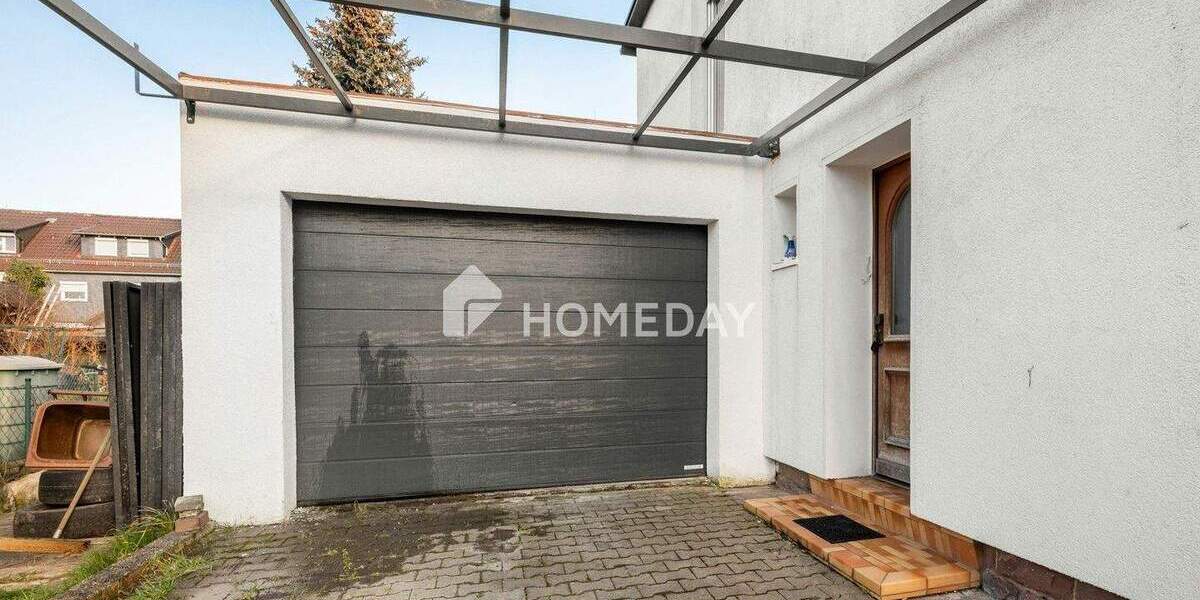 Stilvolles Domizil in Pforzheim: 200 m² Wohnfläche mit hellem Wohnzimmer in Bestlage 7 zimmer