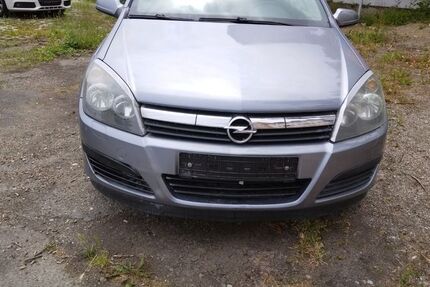 Opel Astra 169.000 km 2.300 &euro; Pforzheim 75177