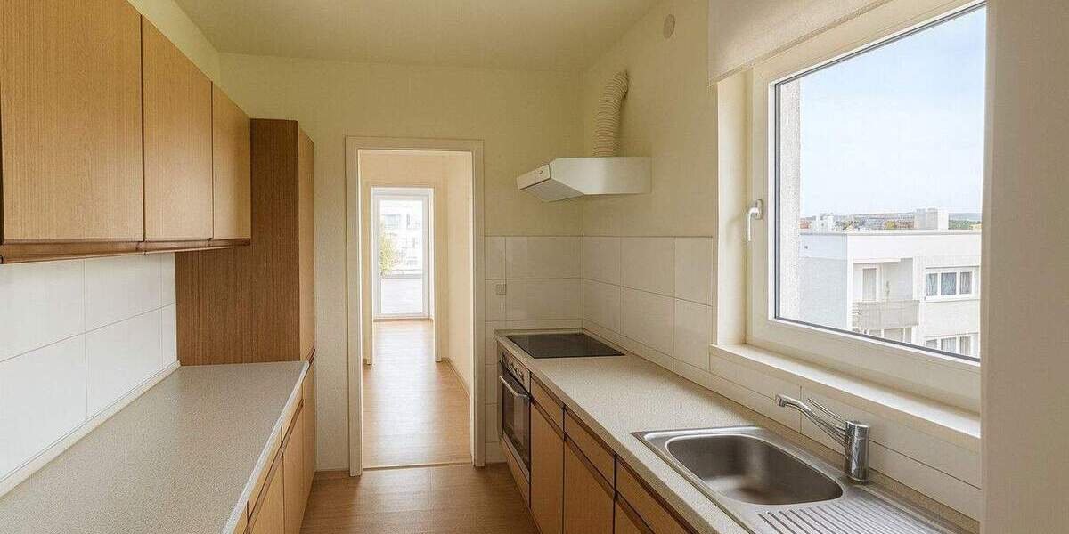 Leonberg: Gepflegte 4-Zimmer-Wohnung mit Südbalkon 4 zimmer