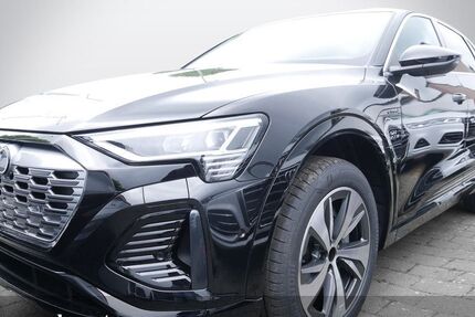 Audi Q8 e-tron 12.500 km 47.770 € Bietigheim-Bissingen 74321