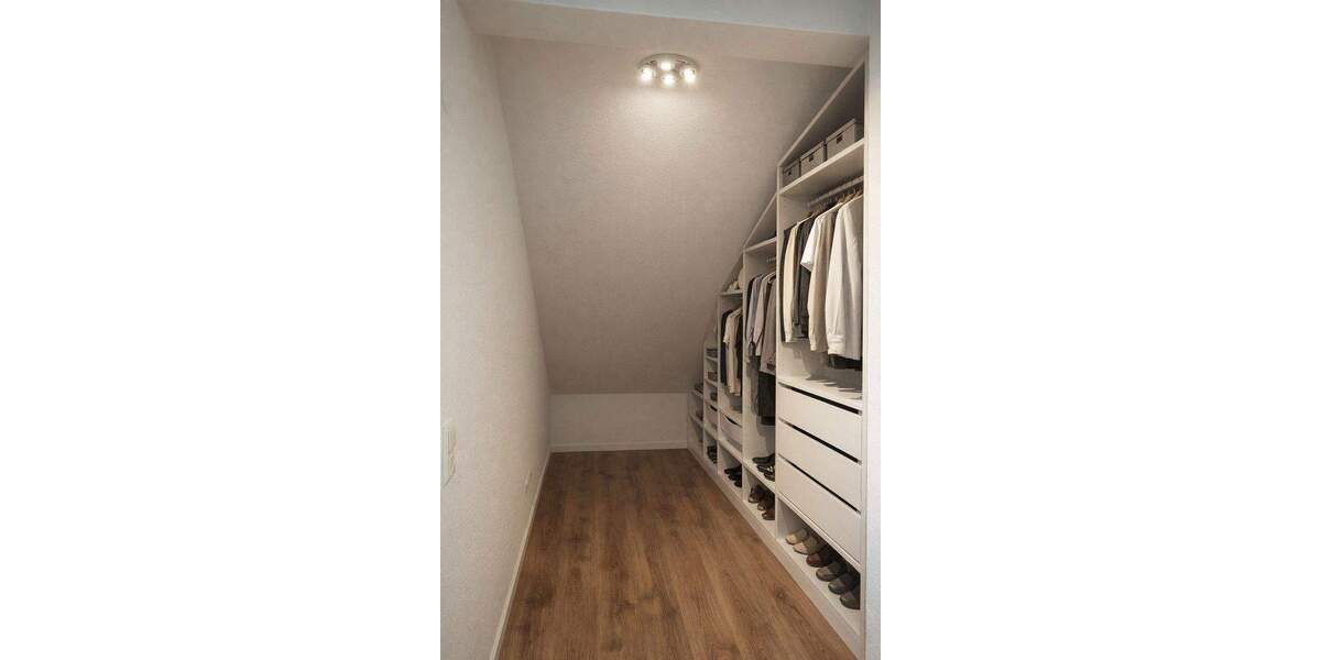 Reihenendhaus Renningen Malmsheim - 5 Zimmer, 136 m&sup2;, 920.000&euro; | Angebot:25755945