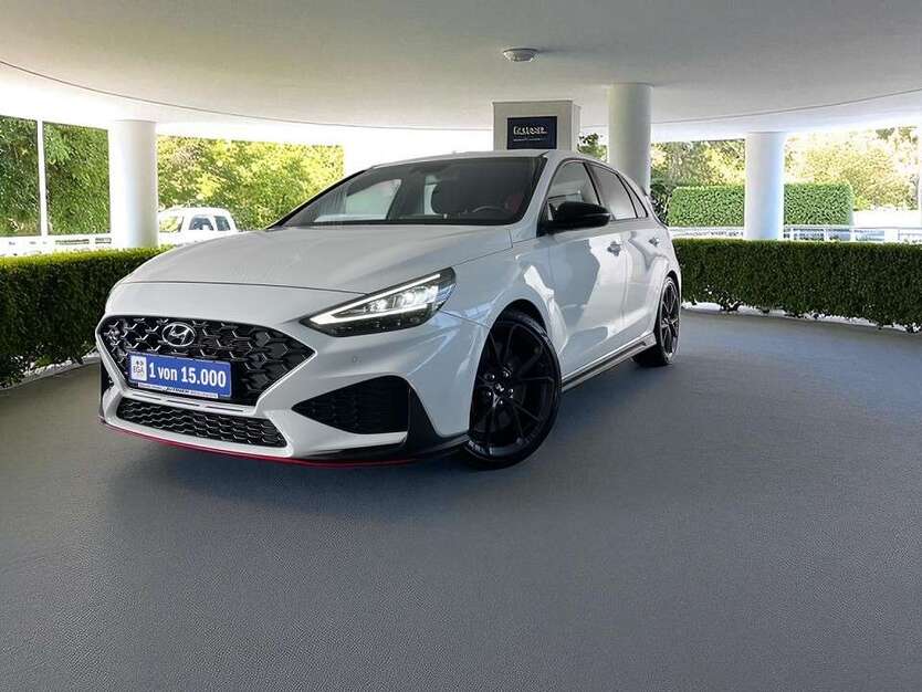 i30