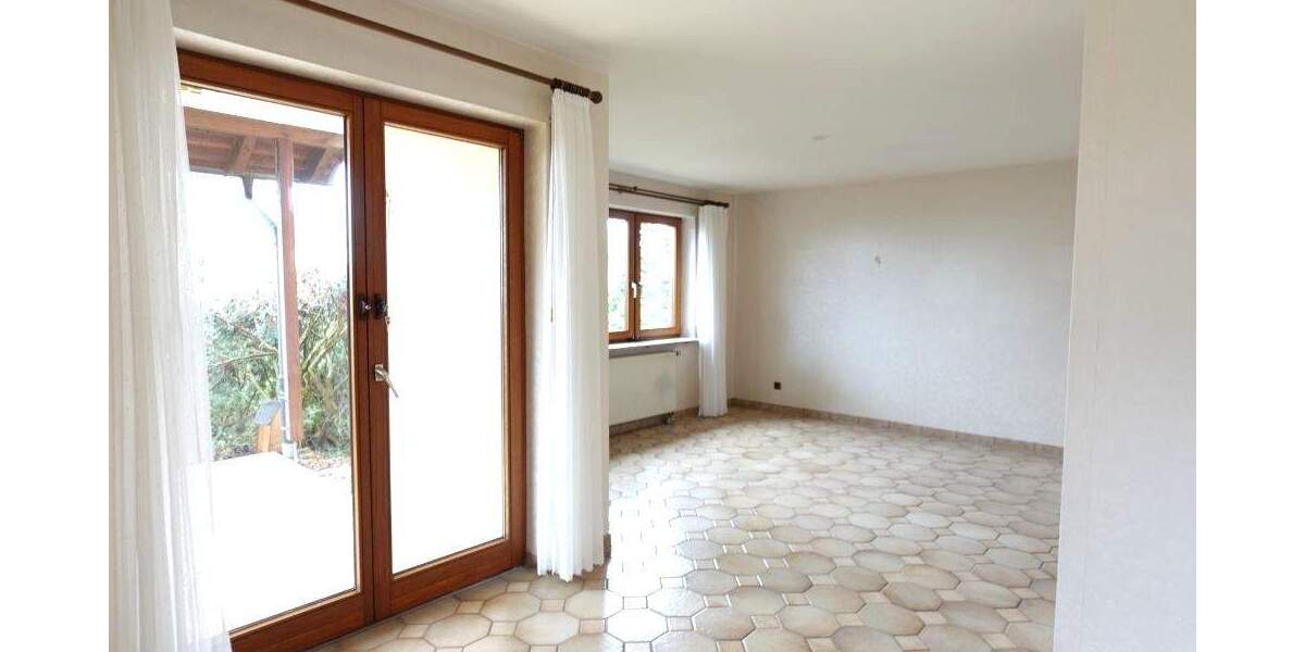 Doppelhaushälfte Pforzheim Nordstadt - 3 Zimmer, 92 m&sup2;, 465.000&euro; | Angebot:25709182