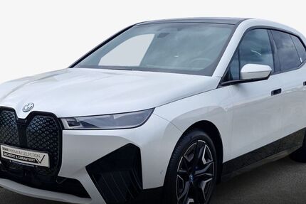 BMW iX 8.230 km 52.890 &euro; Bruchsal 76646