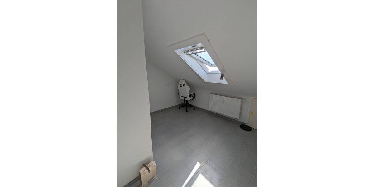 Etagenwohnung Pforzheim Nordstadt - 3 Zimmer, 52 m&sup2;, 190.000&euro; | Angebot:26373469