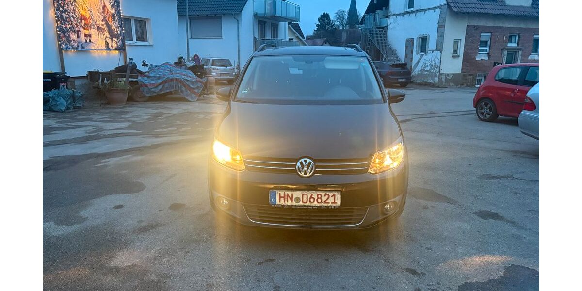 VW Touran 167.000 km 6.999 &euro; Pfaffenhofen 74397
