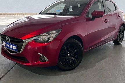 Mazda 2 49.724 km 13.900 &euro; Karlsruhe 76227