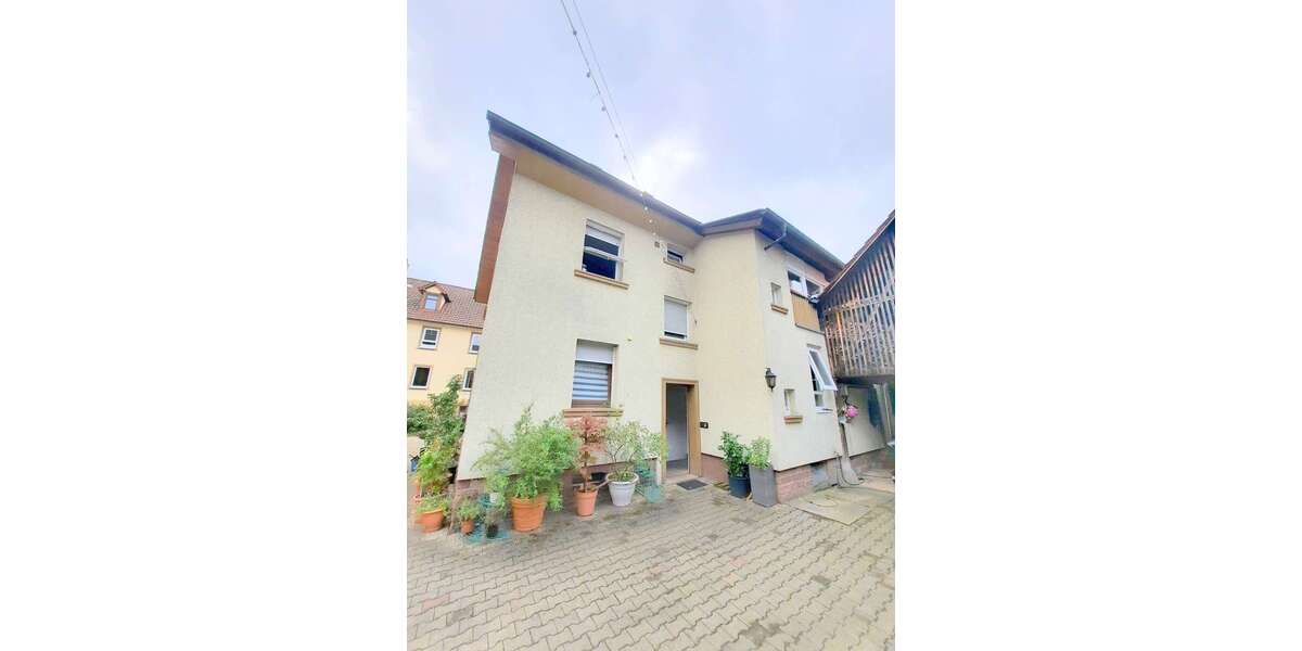 Haus zum Kaufen in Remchingen 519.000 € 185 m² 7 zimmer