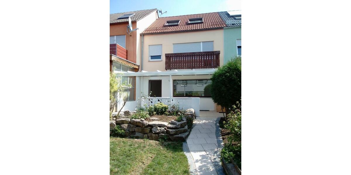 Reihenhaus Friolzheim - 5 Zimmer, 160 m&sup2;, 1.500&euro; | Angebot:26204855