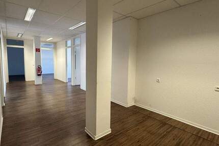 Moderne und Hochwertige Büro - und Gewerbefläche im Herzen von Karlsruhe (Waldstraße) Innenstadt Kern zimmer