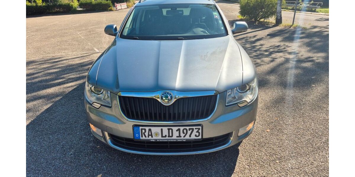 Skoda Superb 243.000 km 7.300 &euro; Gaggenau 76571
