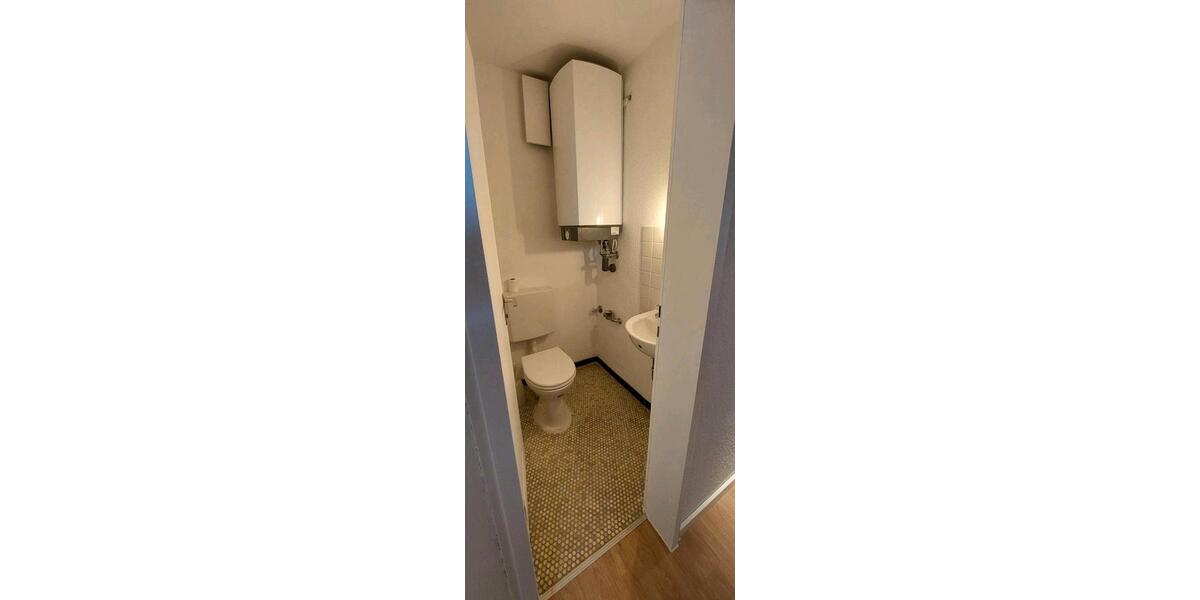 Etagenwohnung Gerlingen - 3 Zimmer, 77 m&sup2;, 1.475&euro; | Angebot:25641336