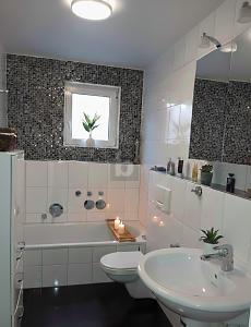 DESIGN TRIFFT AUF WOHNKOMFORT - Terrassenwohnung Sindelfingen Sindelfingen (Stadt) | Angebot:26884804