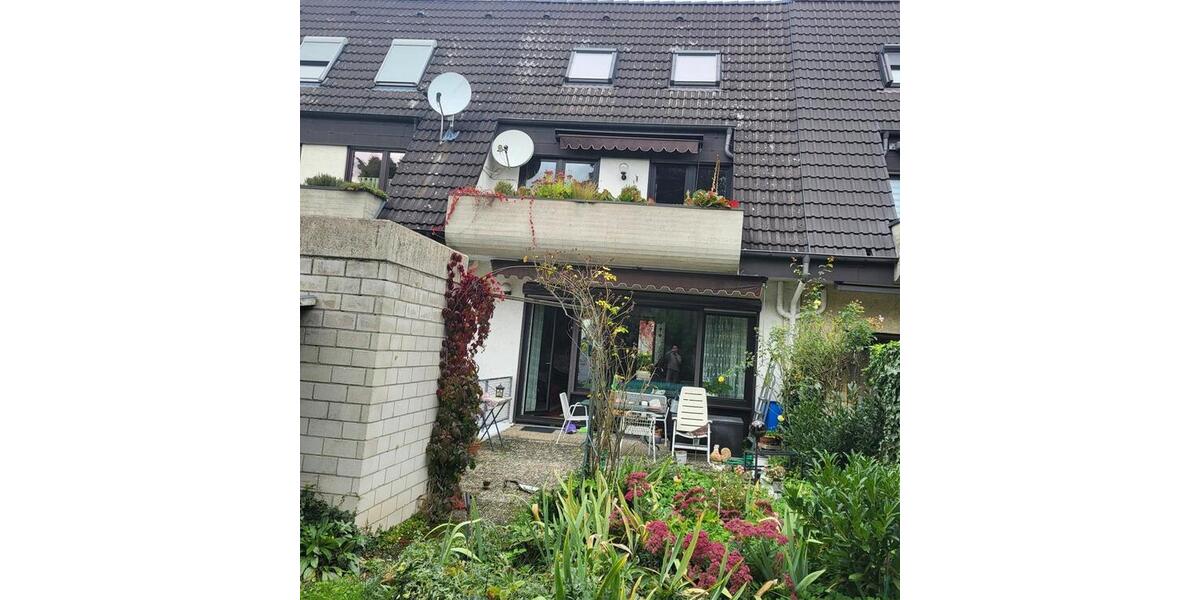 REIHENHAUS Einfamilienhaus Leonberg, 148m2 Wfl, 2 Garagenplätze 6 zimmer