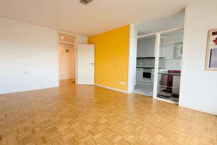 Wohnung Leonberg - 2 Zimmer, 67 m&sup2;, 1.000&euro; | Angebot:27722907