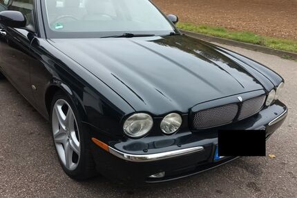 Jaguar XJ8 155.000 km 4.850 &euro; Weissach 71287