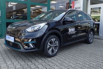 Kia Niro 24.954 km 17.470 € Karlsruhe 76185
