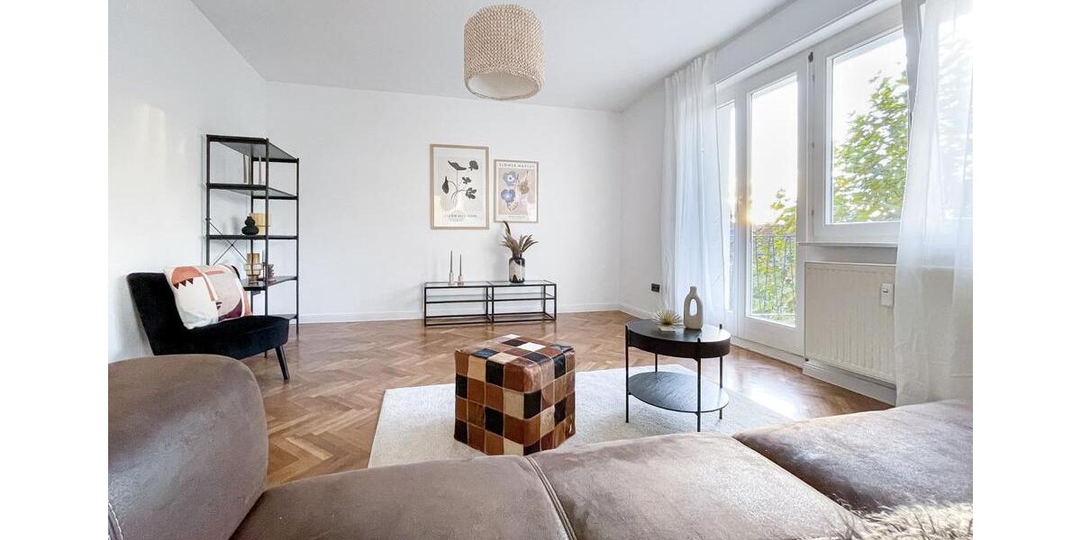 4-Zimmer-Wohnung mit Balkon und Garage - renoviert & sofort frei 4 zimmer