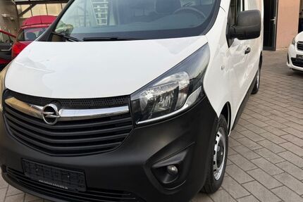 Opel Vivaro 269.000 km 5.999 &euro; Malsch 76316