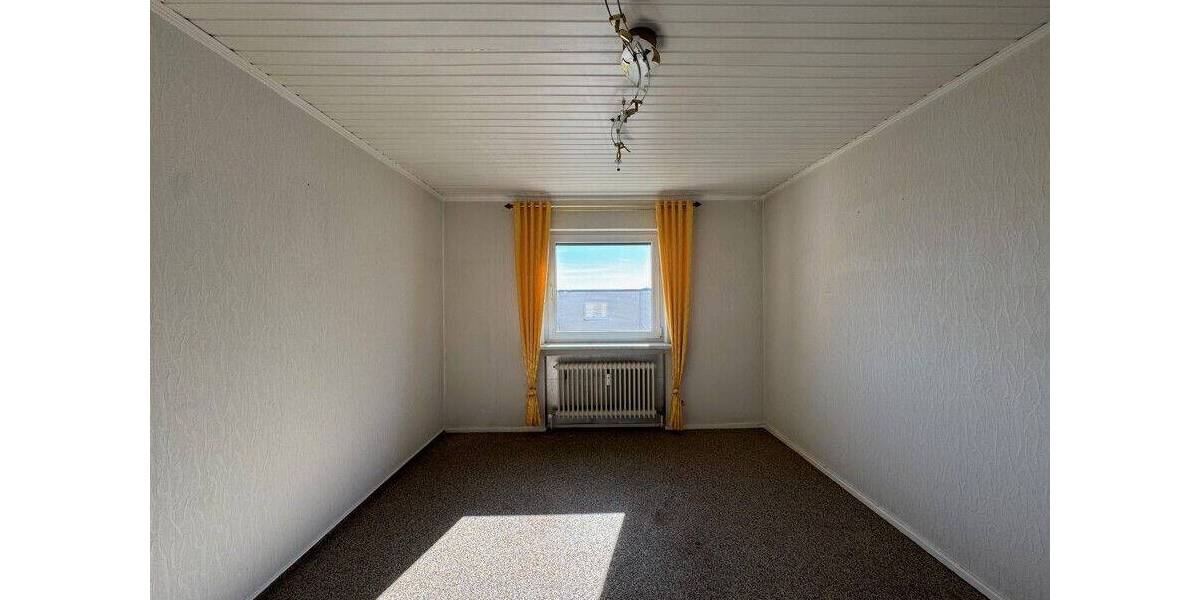 Etagenwohnung Schwieberdingen - 4 Zimmer, 91 m&sup2;, 259.000&euro; | Angebot:26904092