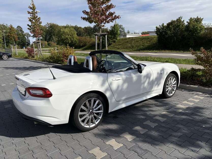 124 Spider