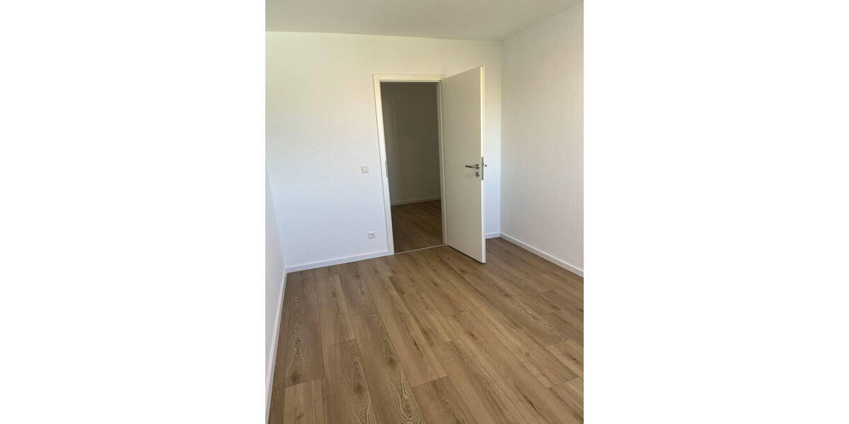Etagenwohnung Pforzheim Buckenberg - 3 Zimmer, 87 m&sup2;, 295.000&euro; | Angebot:26080607