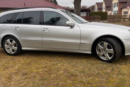 Mercedes-Benz E 350 273.870 km 5.555 &euro; Kieselbronn 75249