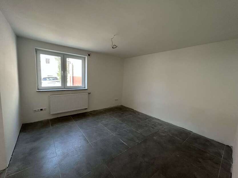 Haus zum Mieten in Vaihingen 1.080 € 72 m²