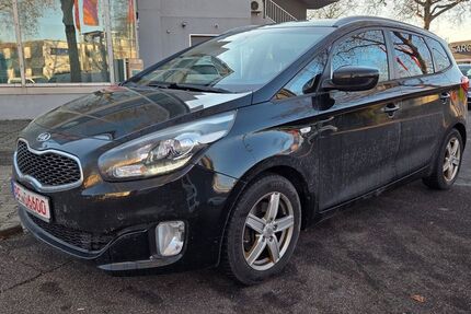 Kia Carens 90.000 km 9.789 &euro; Pforzheim 75179