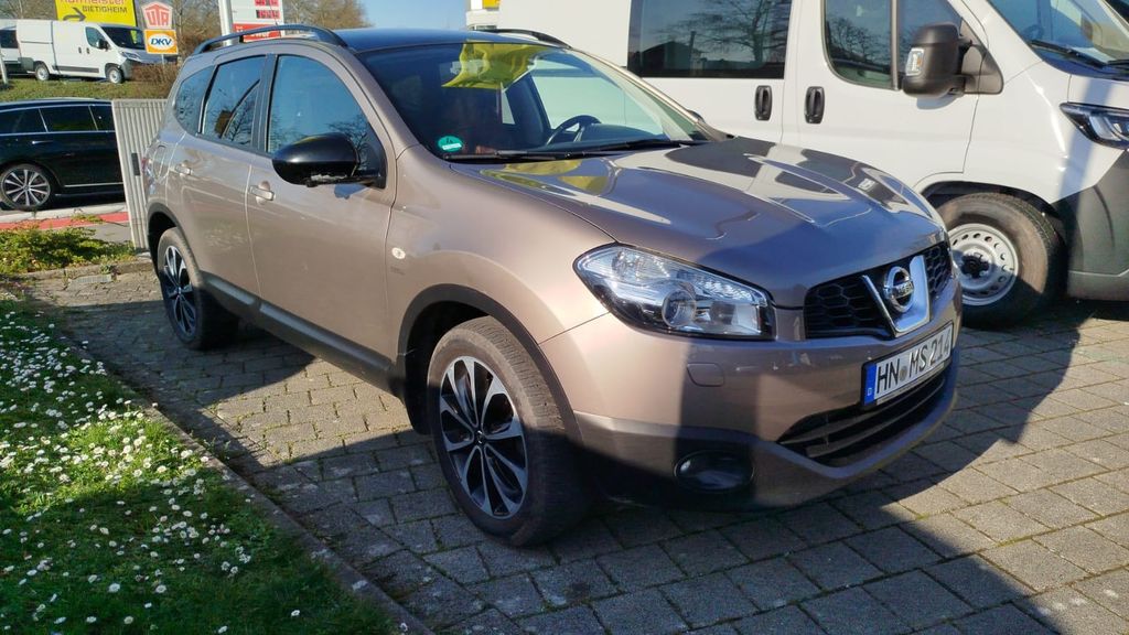 Nissan Qashqai 187.000 km 8.498 &euro; Stutensee 76297
