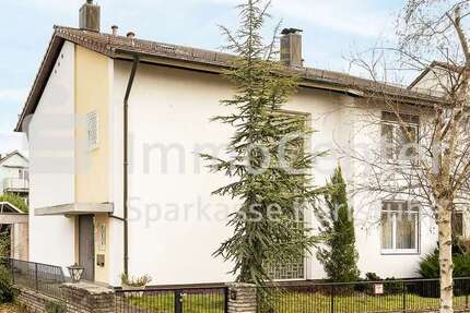 Haus zum Kaufen in Karlsruhe Nordweststadt 699.000 € 246.7 m² 7 zimmer